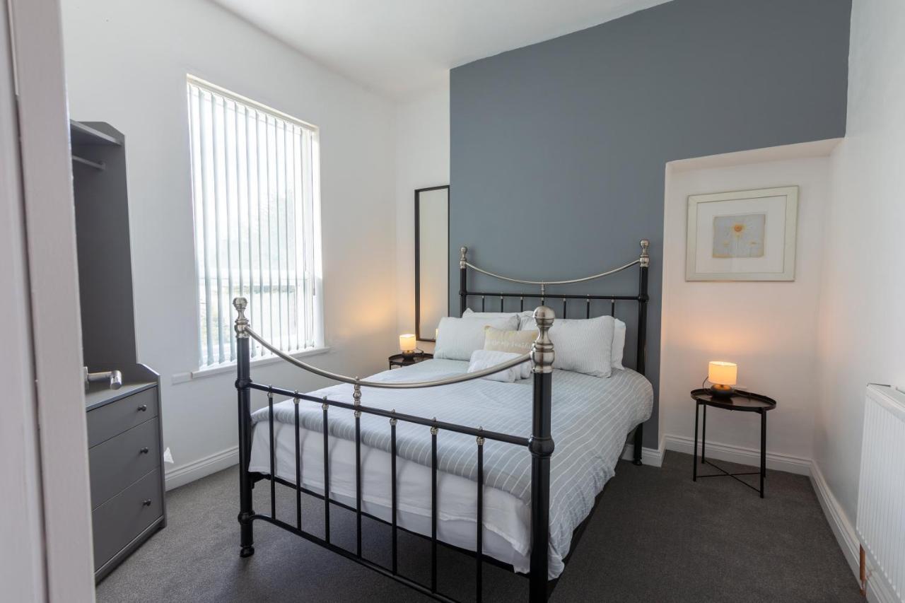 Platform Stadium Apartment With Parking Kingston upon Hull Exterior foto